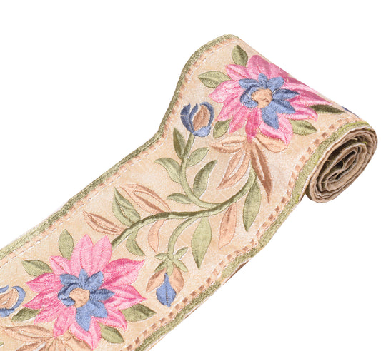 Sushila Vintage Cream Saree Border Craft Sewing Trim Lace Floral Embroidered