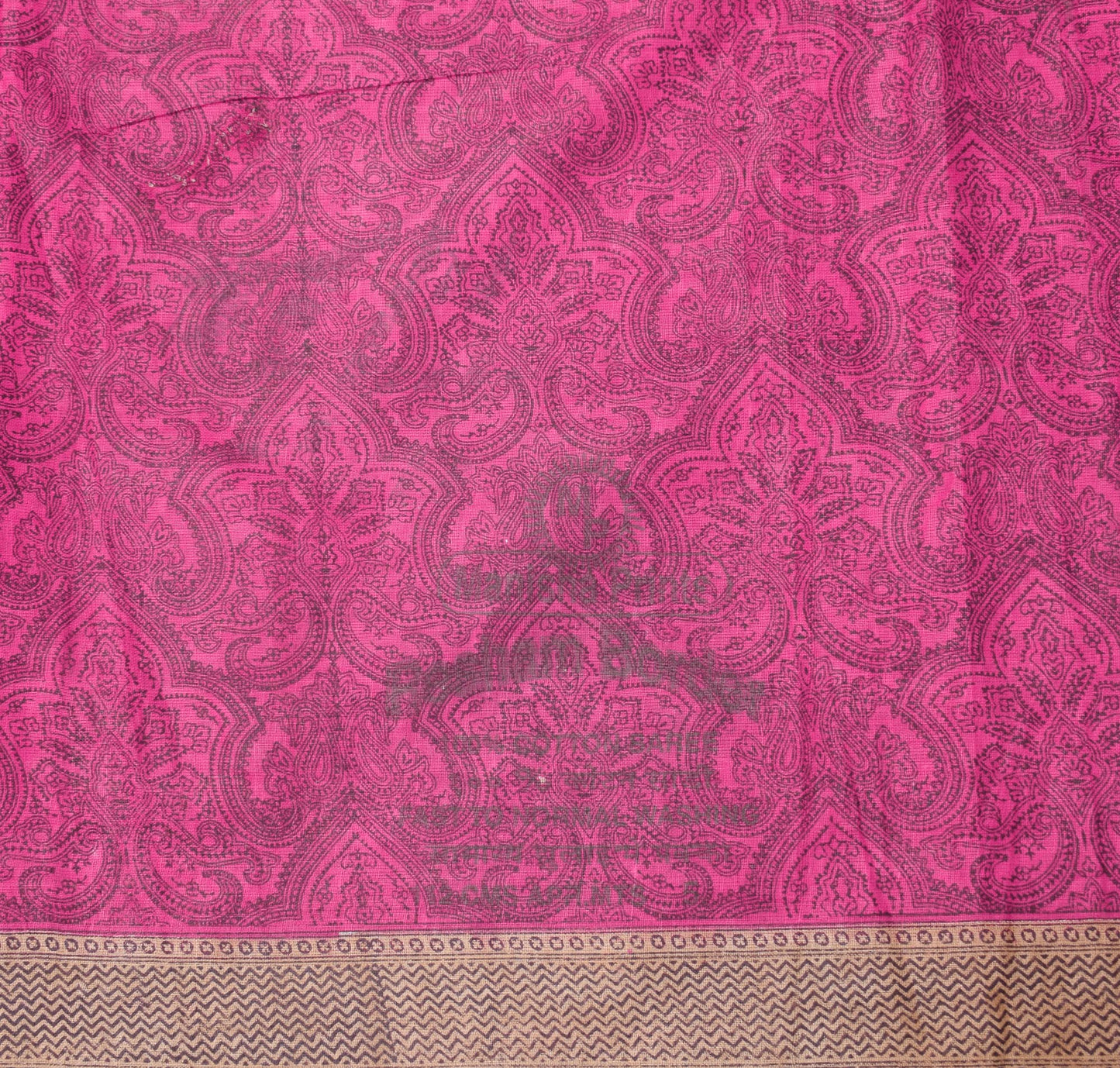 Sushila Vintage PaisleyPrinted Saree Magenta Pure Cotton Printed Craft Fabric