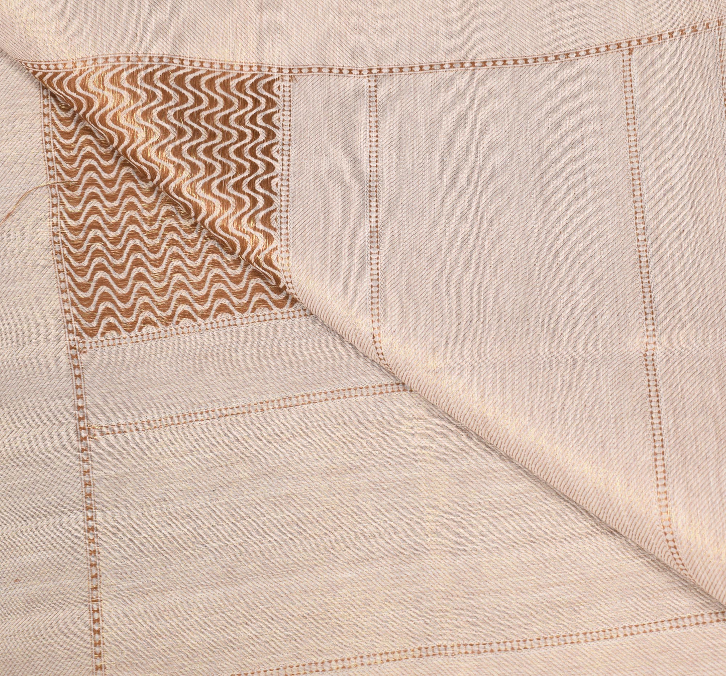 Sushila Vintage White Dupatta Pure Cotton Silk Laheriya Woven Long Stole