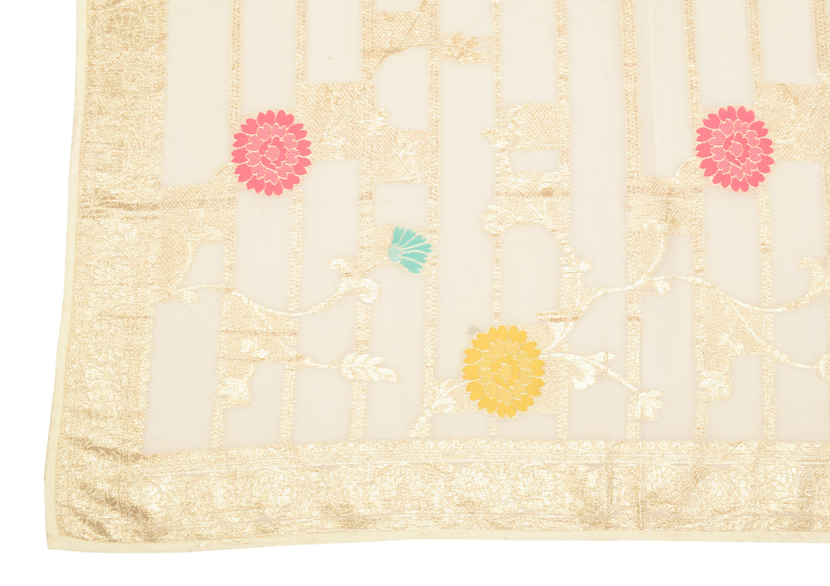 Sushila Vintage Floral Cream Dupatta Silk Zari Woven Banarasi Long Stole