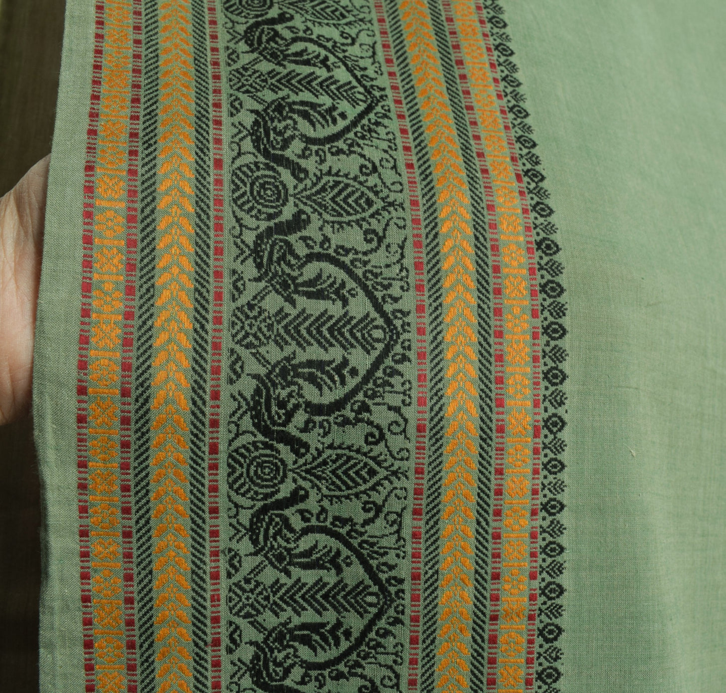 Sushila Vintage Green Scrap Saree Woven 100%Pure Cotton Soft Sari Remnant Fabric