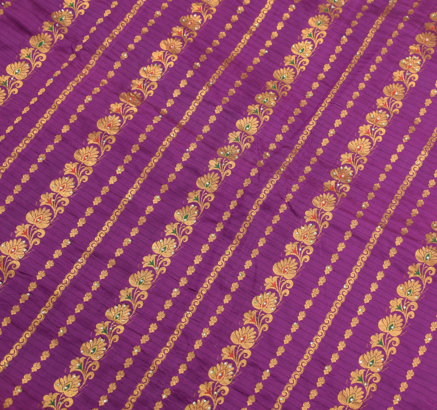 Sushila Vintage Purple Heavy Saree 100% Pure Silk Gold Zari Kanjivaram Scrap Sari