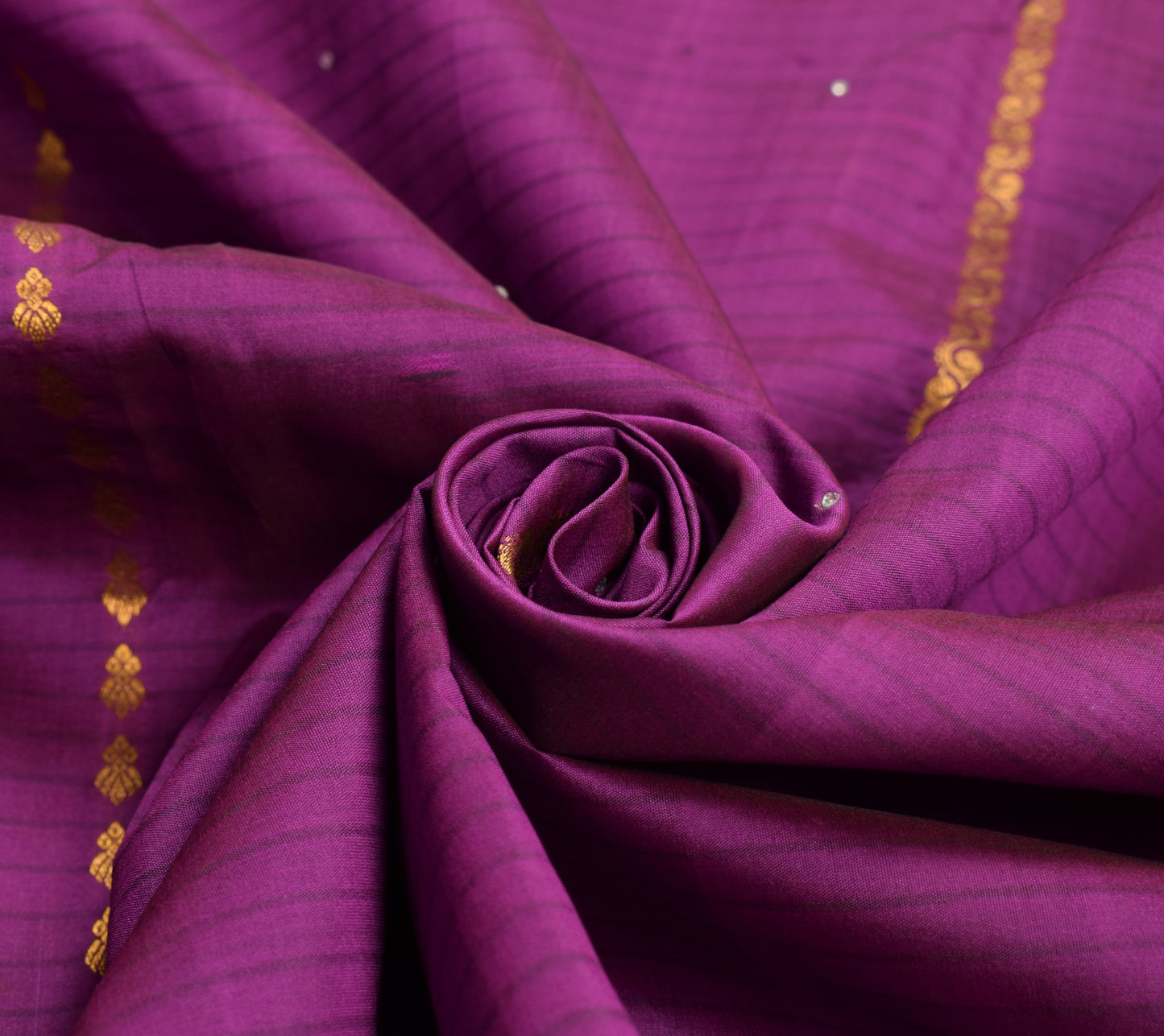 Sushila Vintage Purple Heavy Saree 100% Pure Silk Gold Zari Kanjivaram Scrap Sari