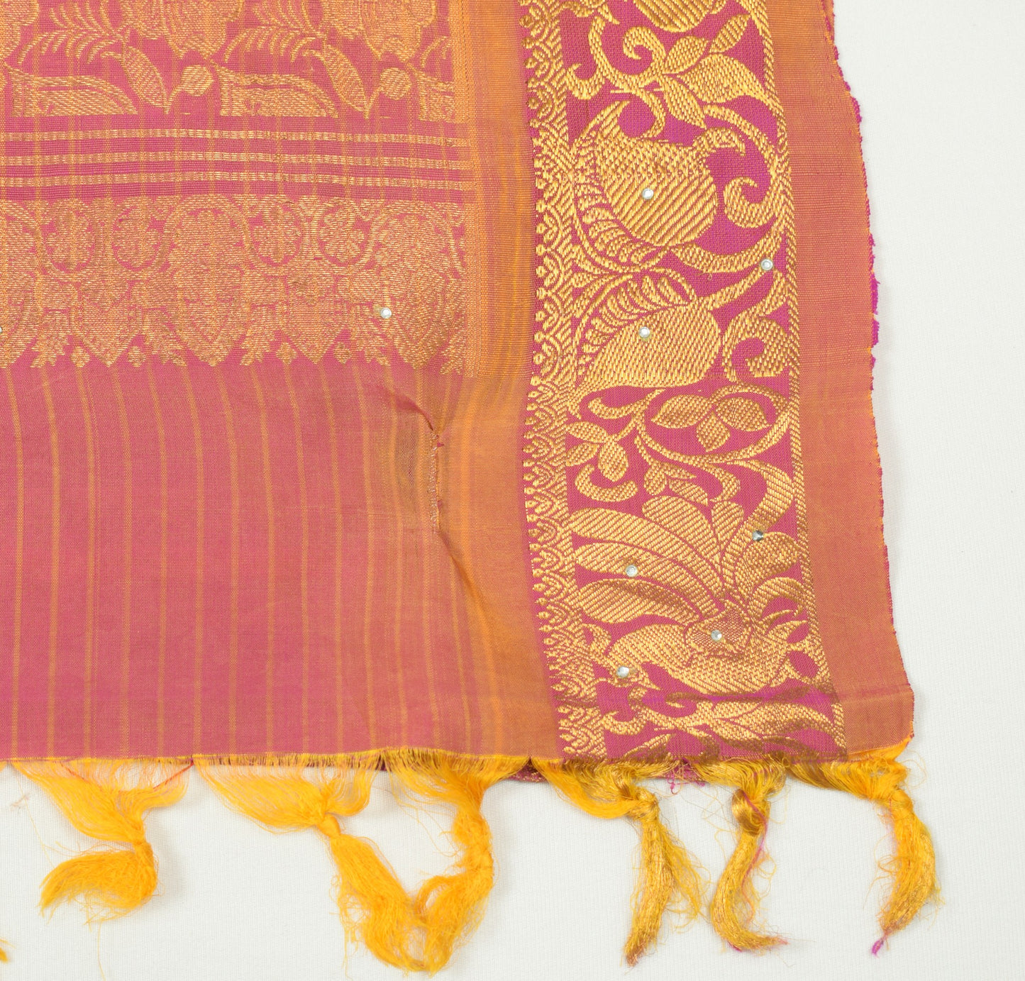 Sushila Vintage Purple Heavy Saree 100% Pure Silk Gold Zari Kanjivaram Scrap Sari