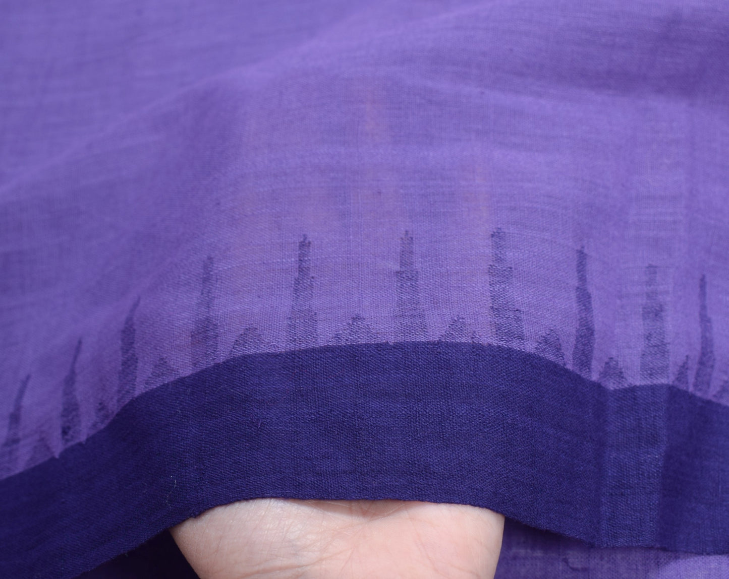 Sushila Vintage Purple Woven Scrap Saree Pure Cotton Handloom Sari Indian Fabric