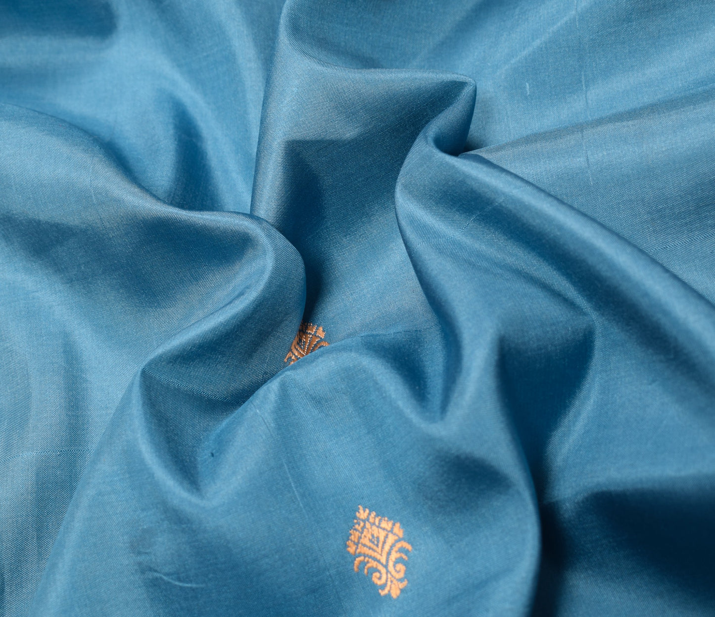 Sushila Vintage Sky Blue Scrap Saree Pure Silk Woven Floral Remnant Sari Fabric