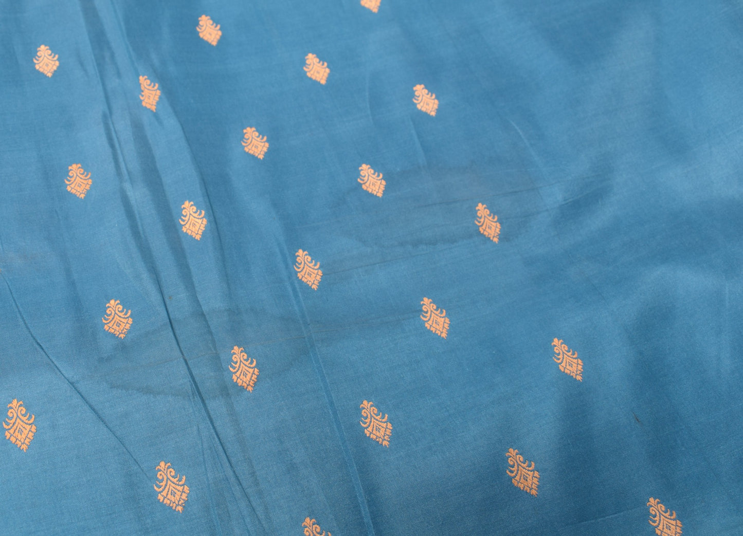 Sushila Vintage Sky Blue Scrap Saree Pure Silk Woven Floral Remnant Sari Fabric