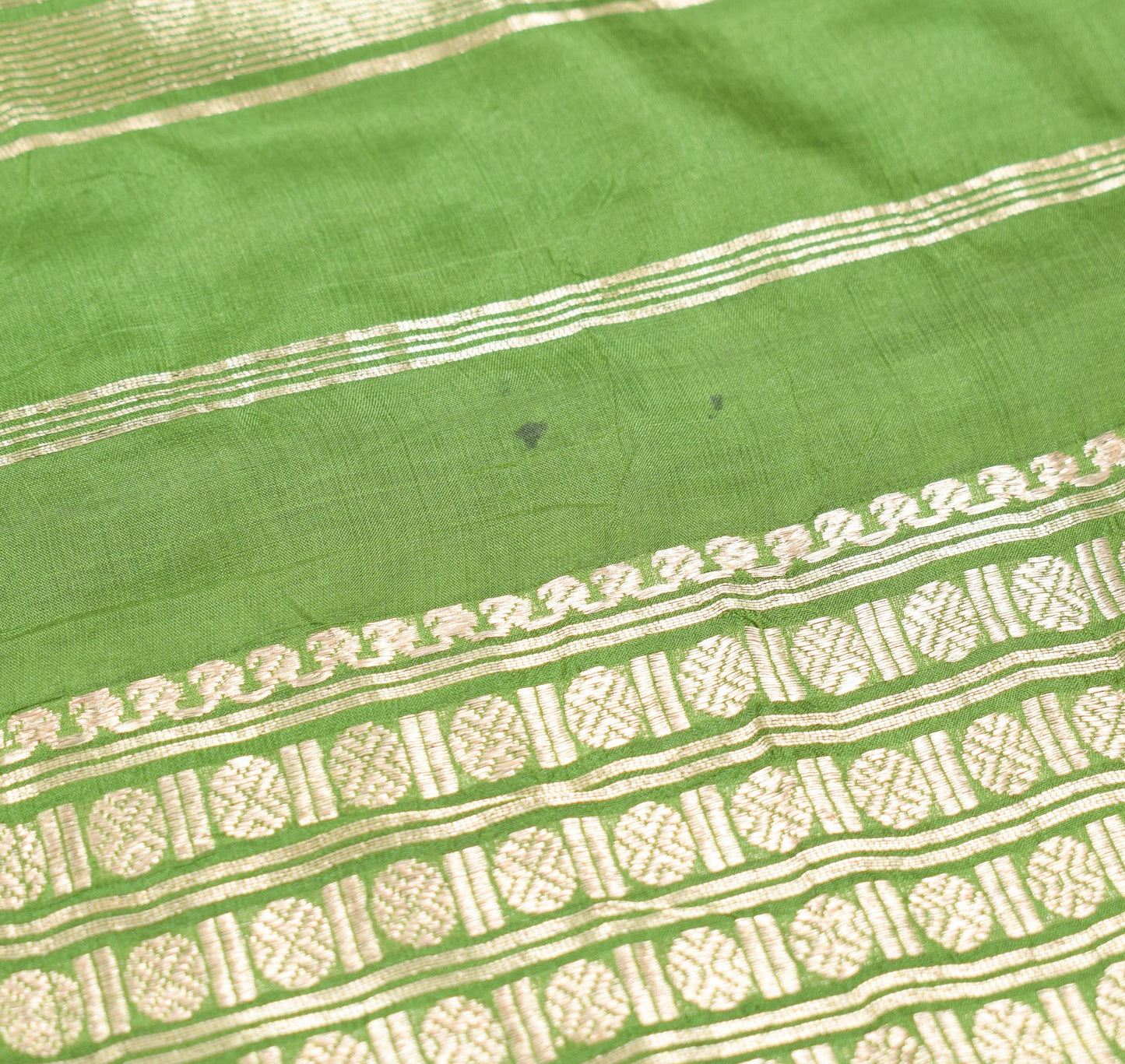 Sushila Vintage Banarasi Zari Woven Scrap Saree Pure Silk Green Sari Soft Fabric