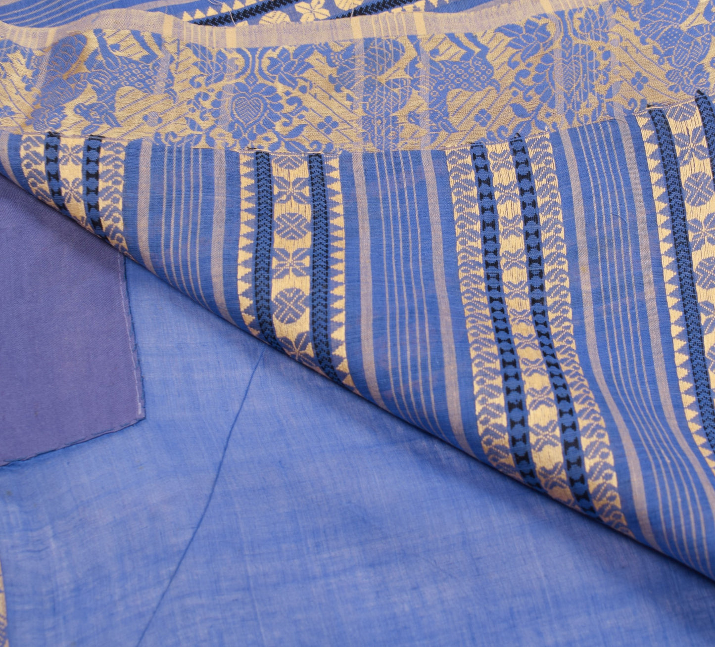 Sushila Vintage Dark Sky Blue Scrap Saree Pure Cotton Baluchari 5Yds Sari Fabric