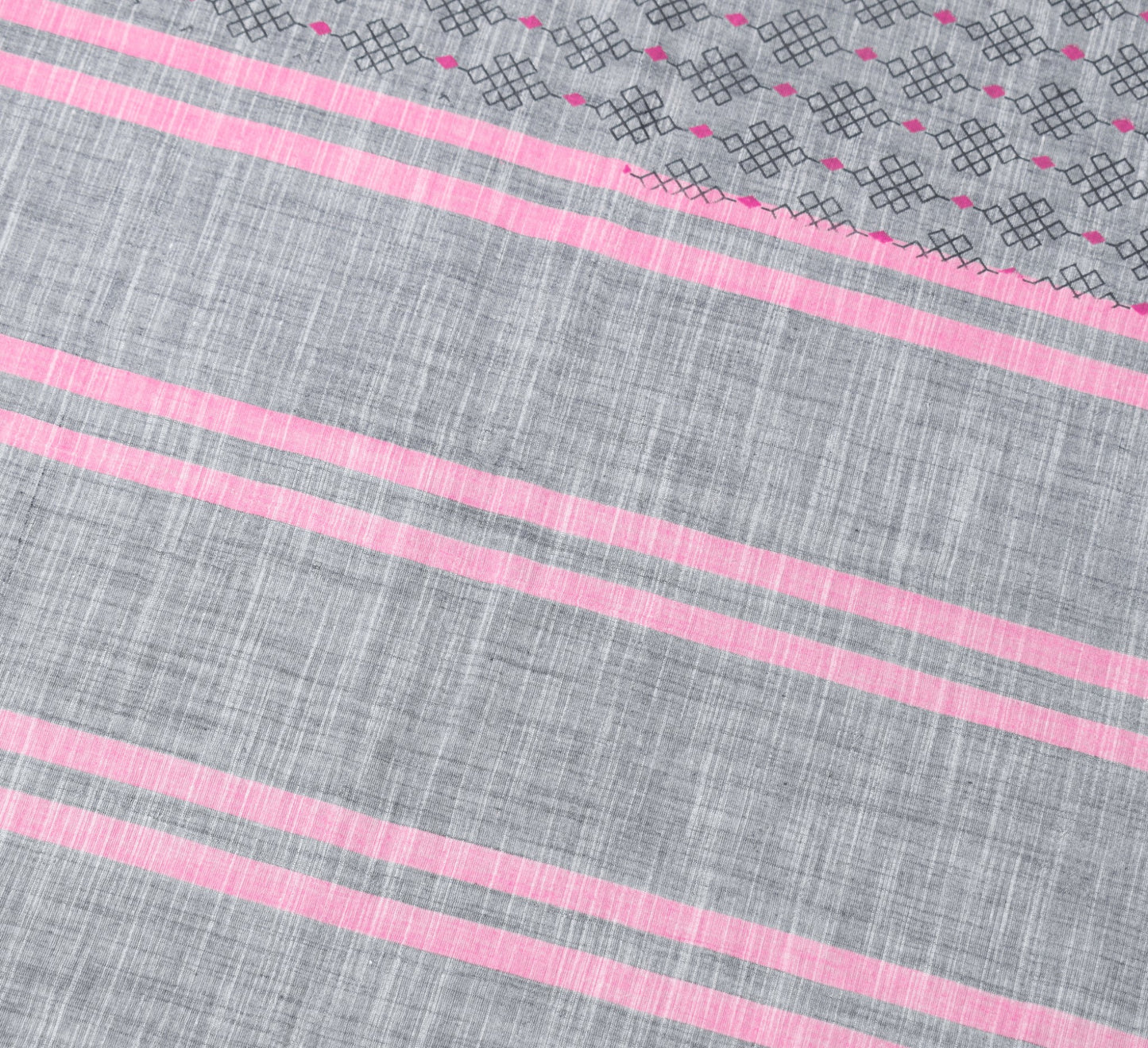 Sushila Vintage Gray Scrap Saree Printed & Woven Pure Cotton 6 Yards Sari Fabric