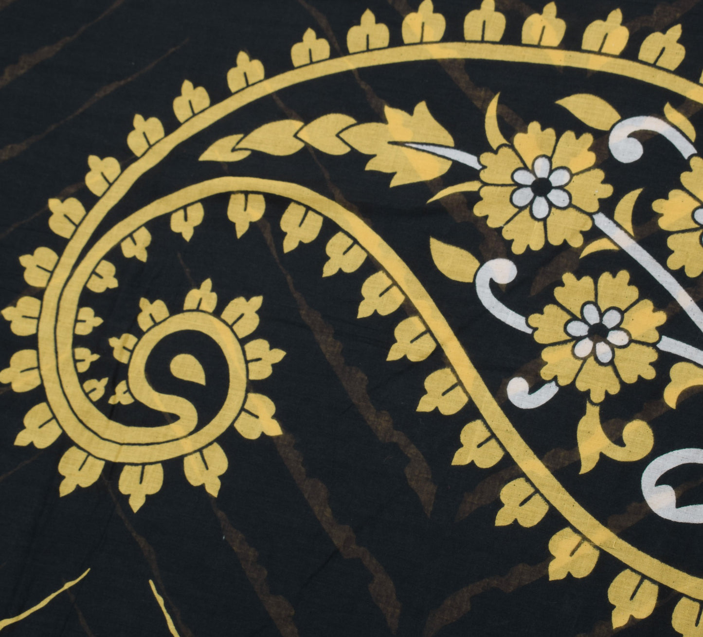 Sushila Vintage Black Scrap Saree 100% Pure Cotton Printed Abstract Sari Fabric