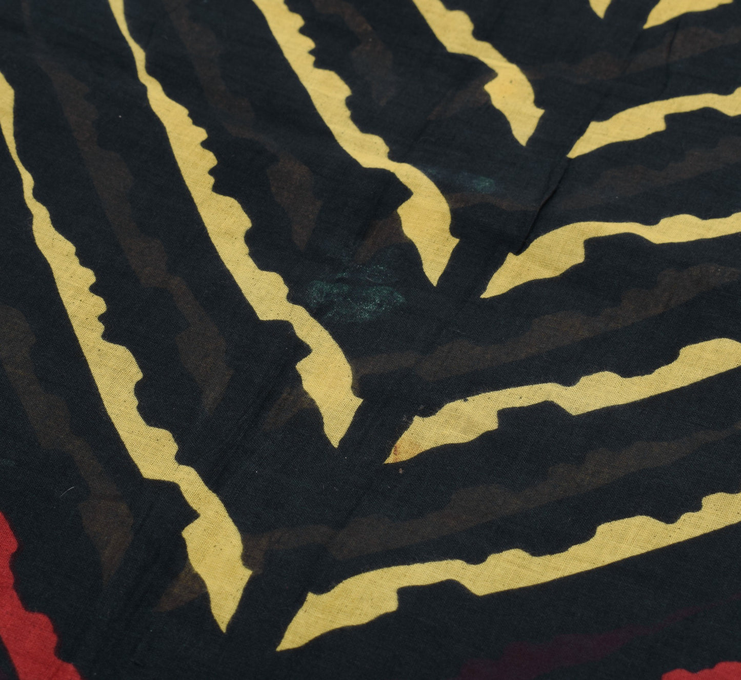 Sushila Vintage Black Scrap Saree 100% Pure Cotton Printed Abstract Sari Fabric