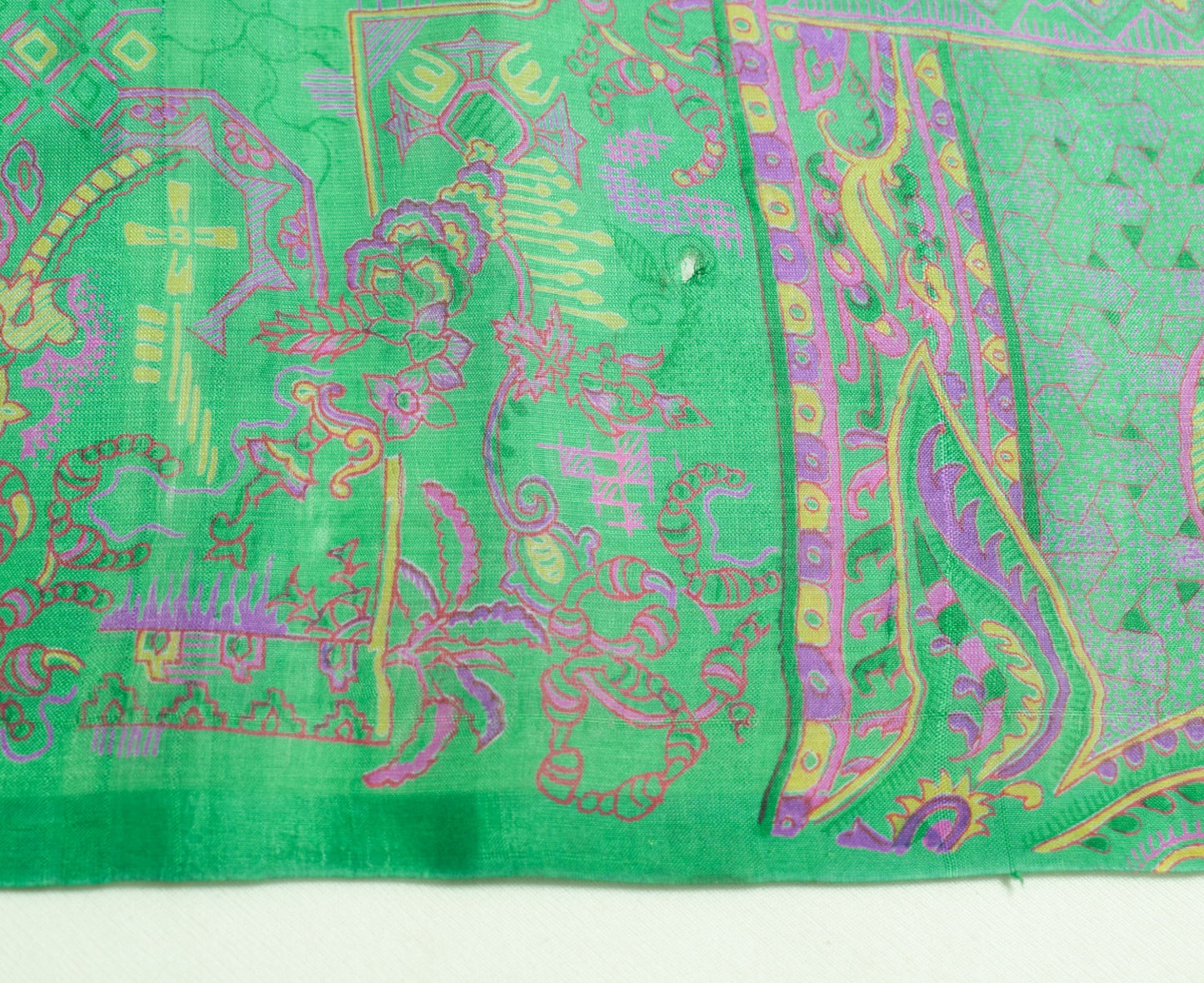 Sushila Vintage Dark Green Scrap Saree 100% Pure Silk Printed Floral Sari Fabric
