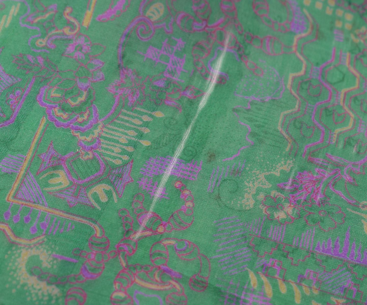 Sushila Vintage Dark Green Scrap Saree 100% Pure Silk Printed Floral Sari Fabric