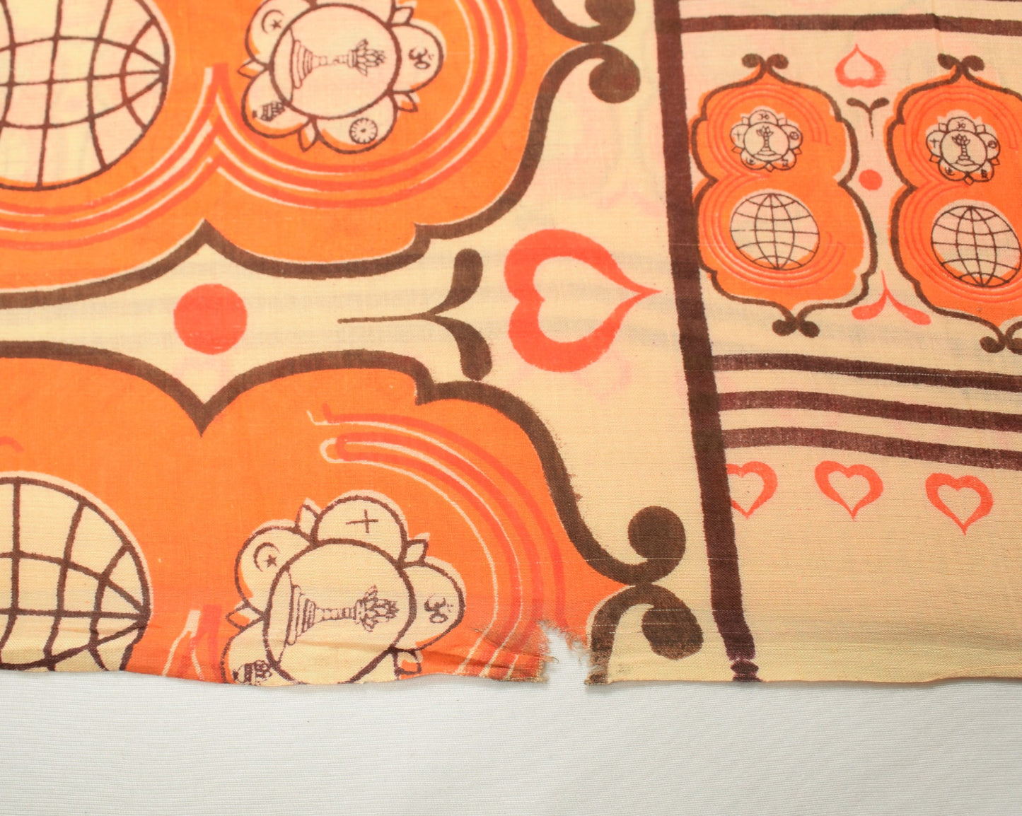 Sushila Vintage Peach Scrap Saree Pure Cotton Printed Soft Sari Remnant Fabric