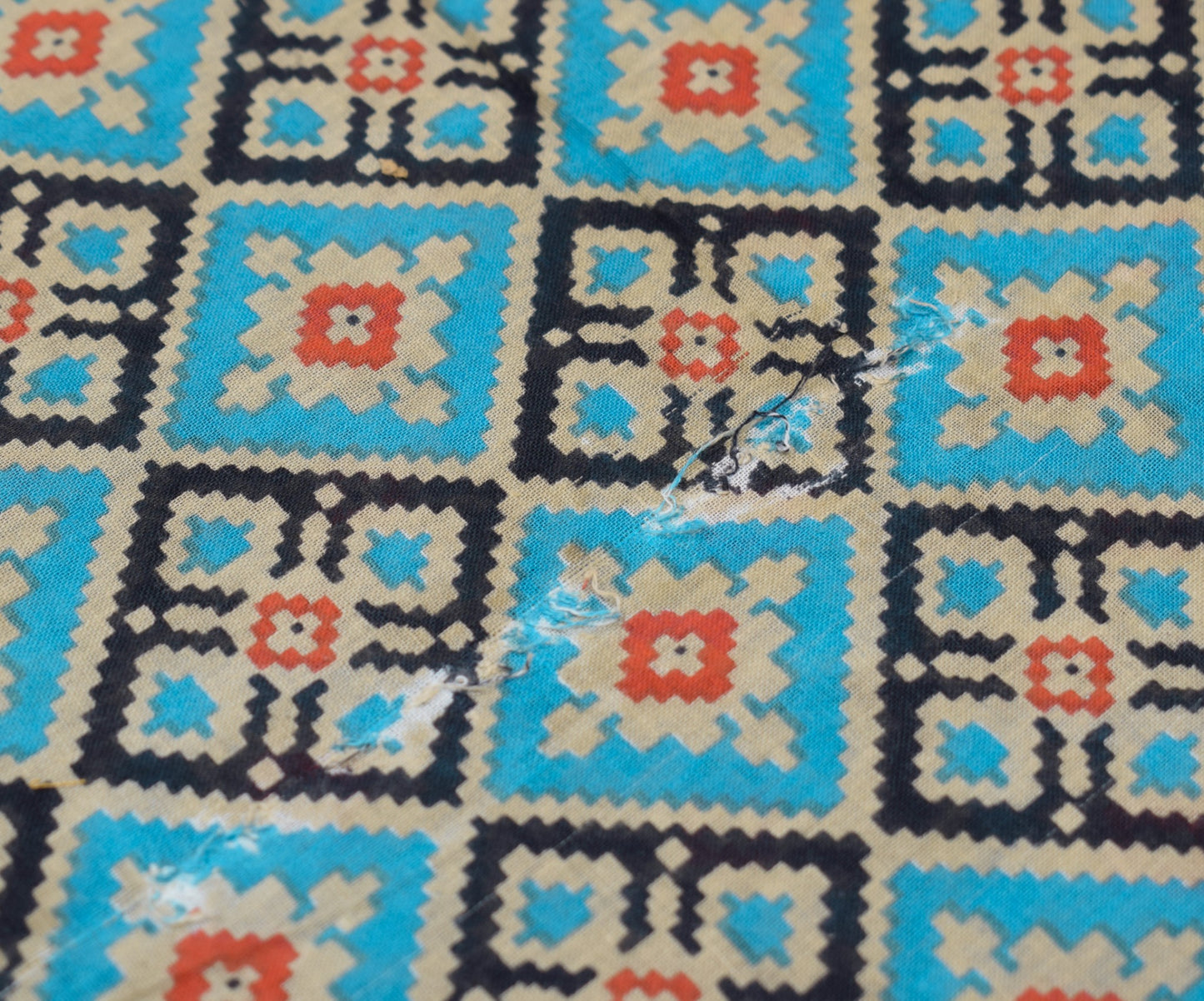 Sushila Vintage Turquoise Blue Scrap Saree Pure Cotton Printed Sari Craft Fabric