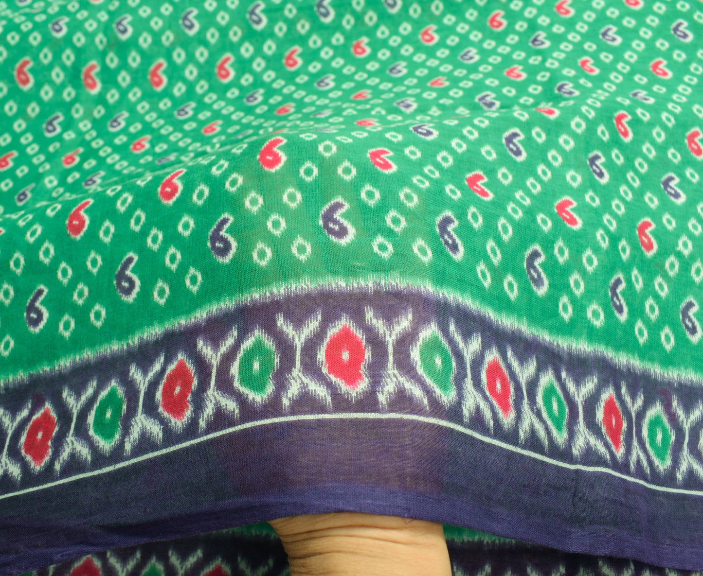Sushila Vintage Green Scrap Saree Pure Cotton Paisley Printed Sari Craft Fabric