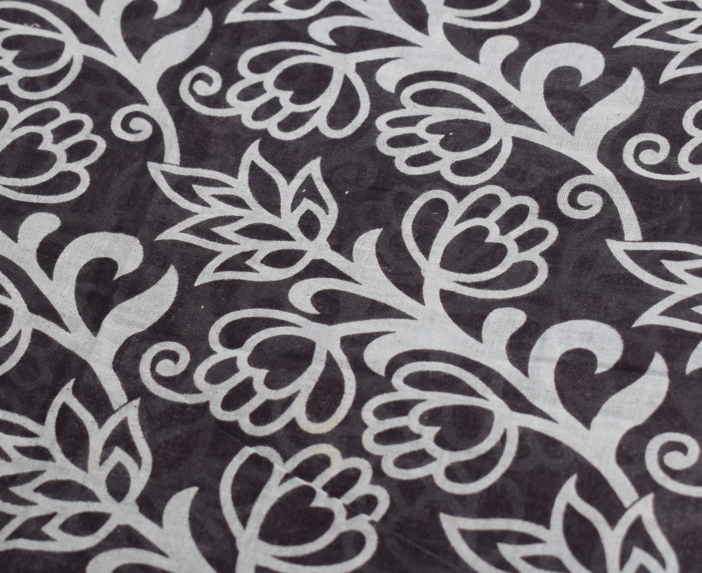 Sushila Vintage Craft Scrap Saree Pure Cotton Printed Floral Black Sari Fabric