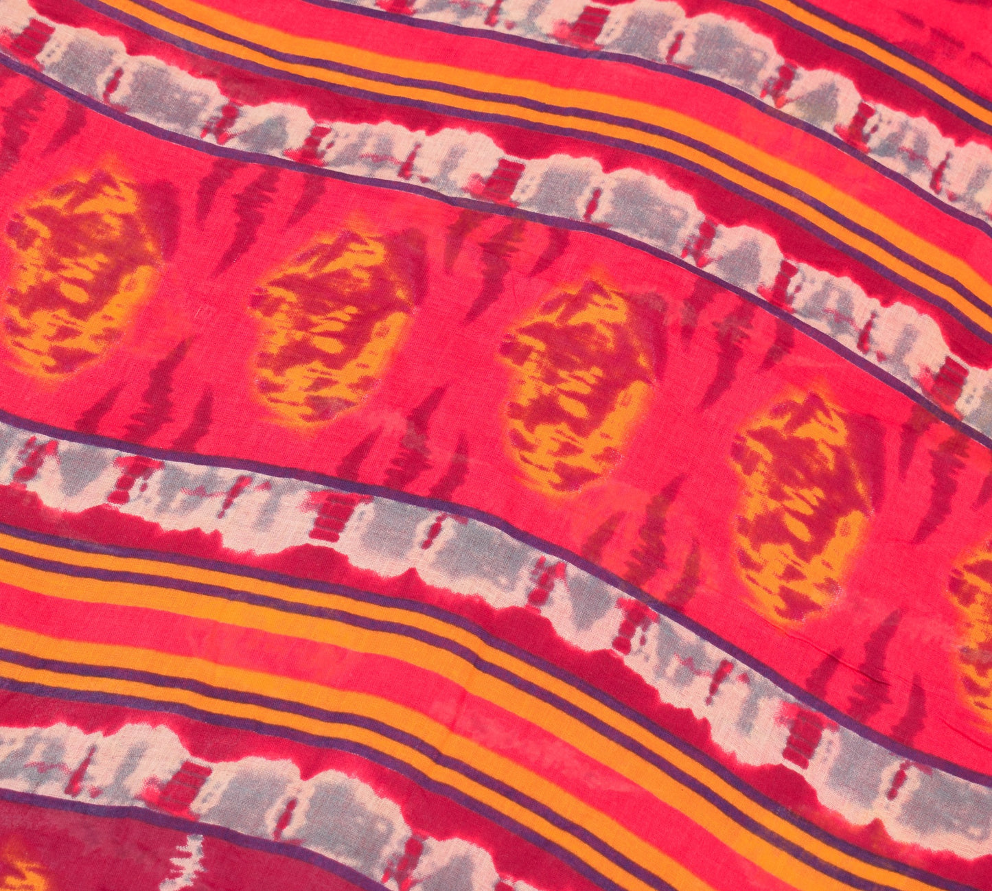 Sushila Vintage Magenta Scrap Saree Pure Cotton Printed Sari Indian Craft Fabric