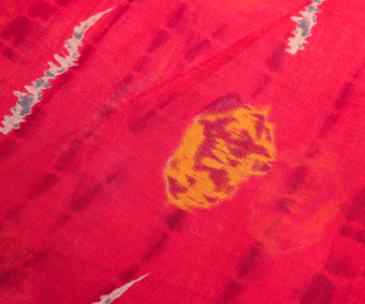 Sushila Vintage Magenta Scrap Saree Pure Cotton Printed Sari Indian Craft Fabric