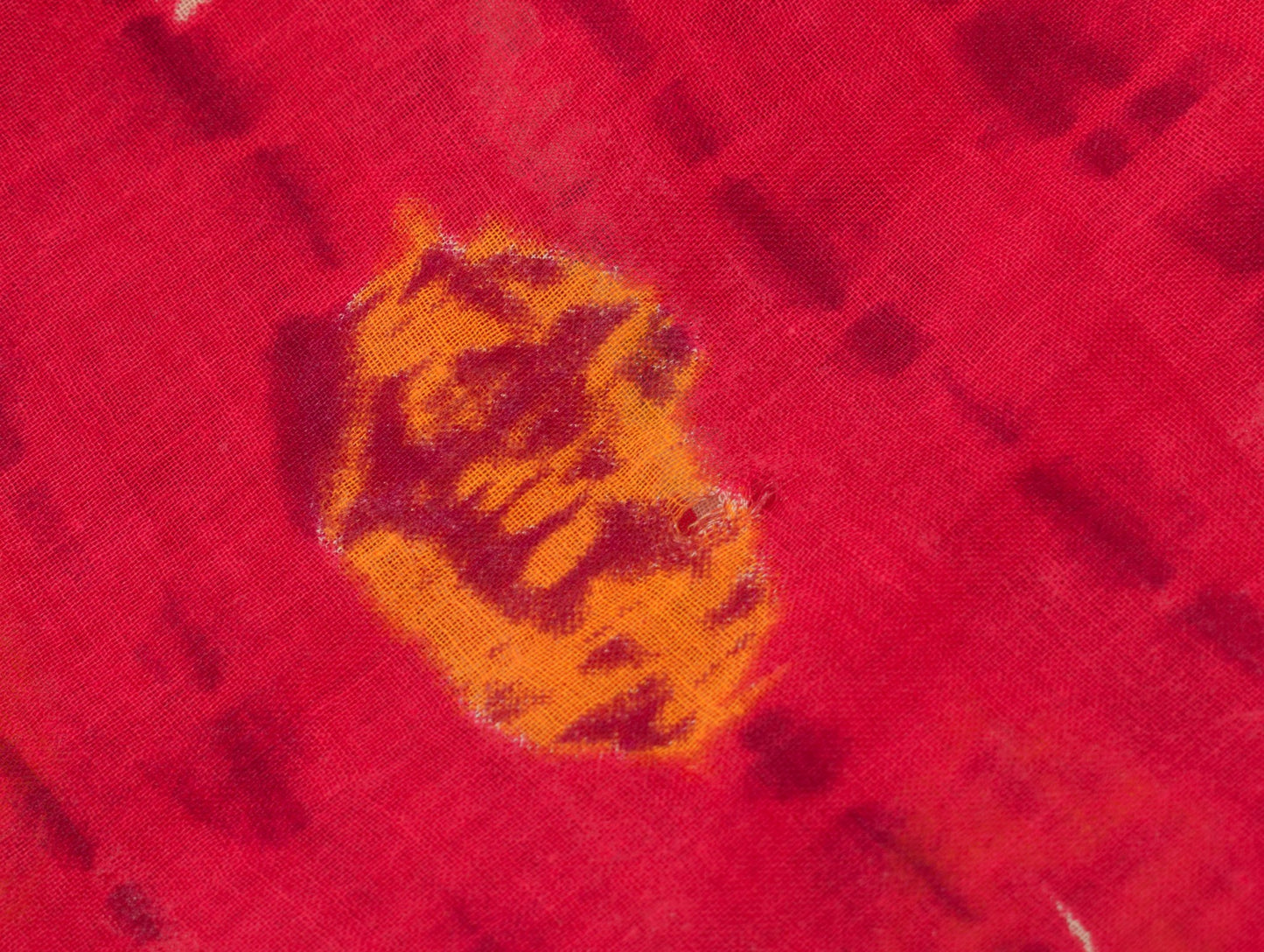 Sushila Vintage Magenta Scrap Saree Pure Cotton Printed Sari Indian Craft Fabric