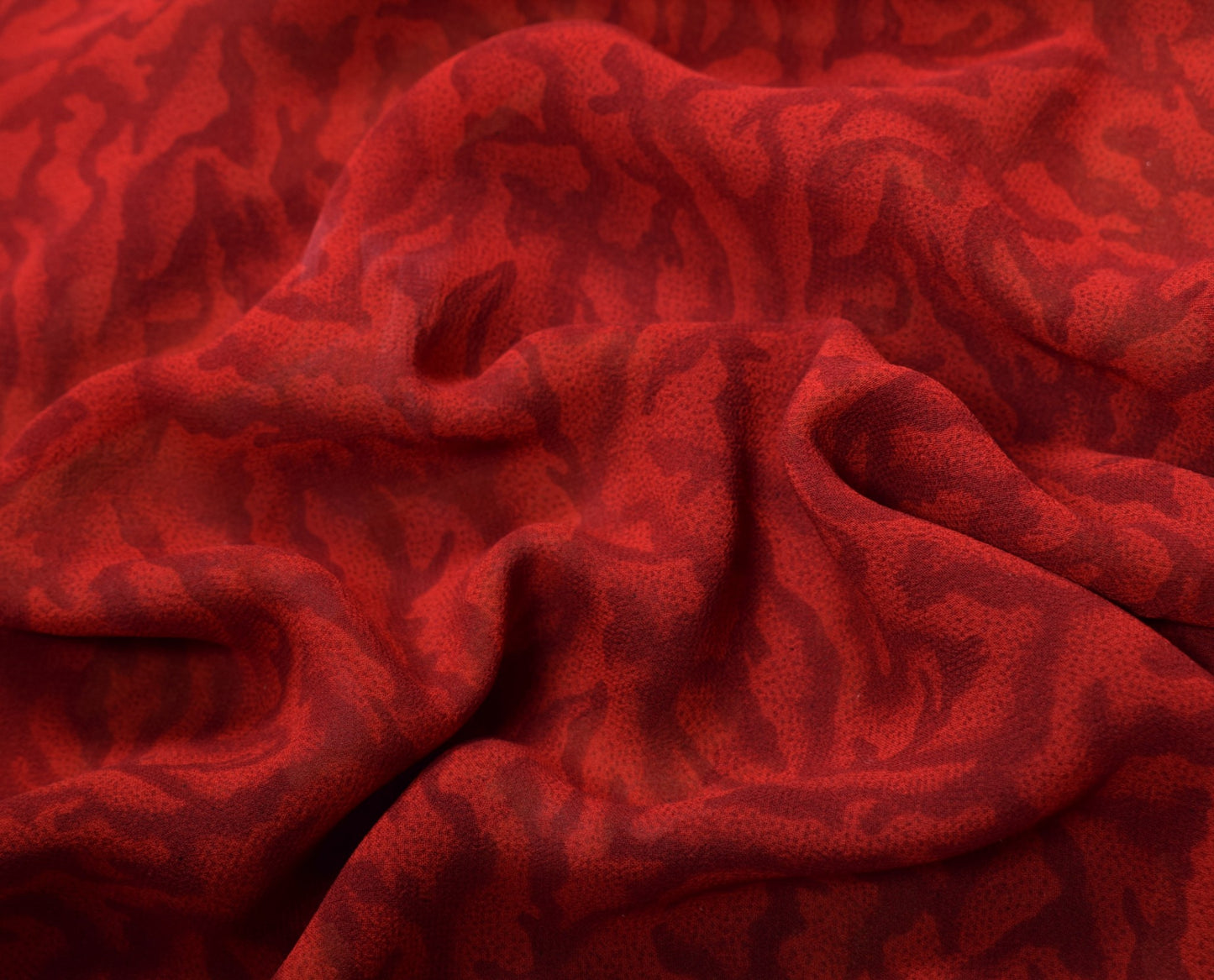 Sushila Vintage Red Floral Scrap Saree Pure Georgette Print Remnant Sari Fabric
