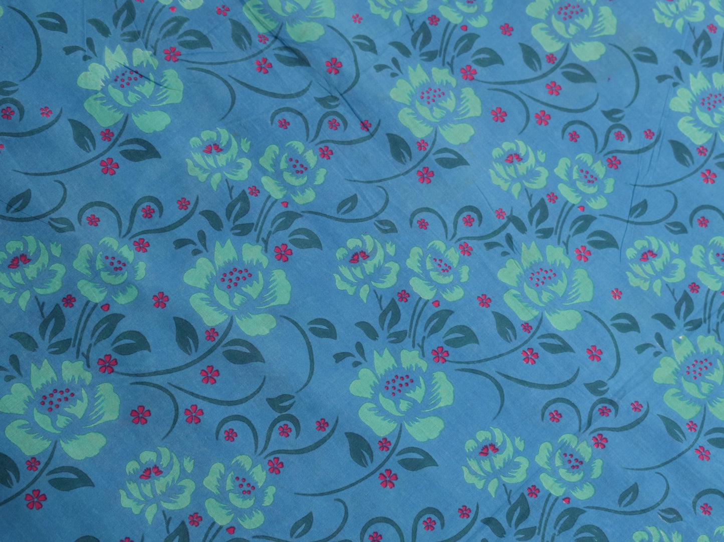 Sushila Vintage Turquoise Blue Scrap Saree PureCotton Printed Floral Sari Fabric