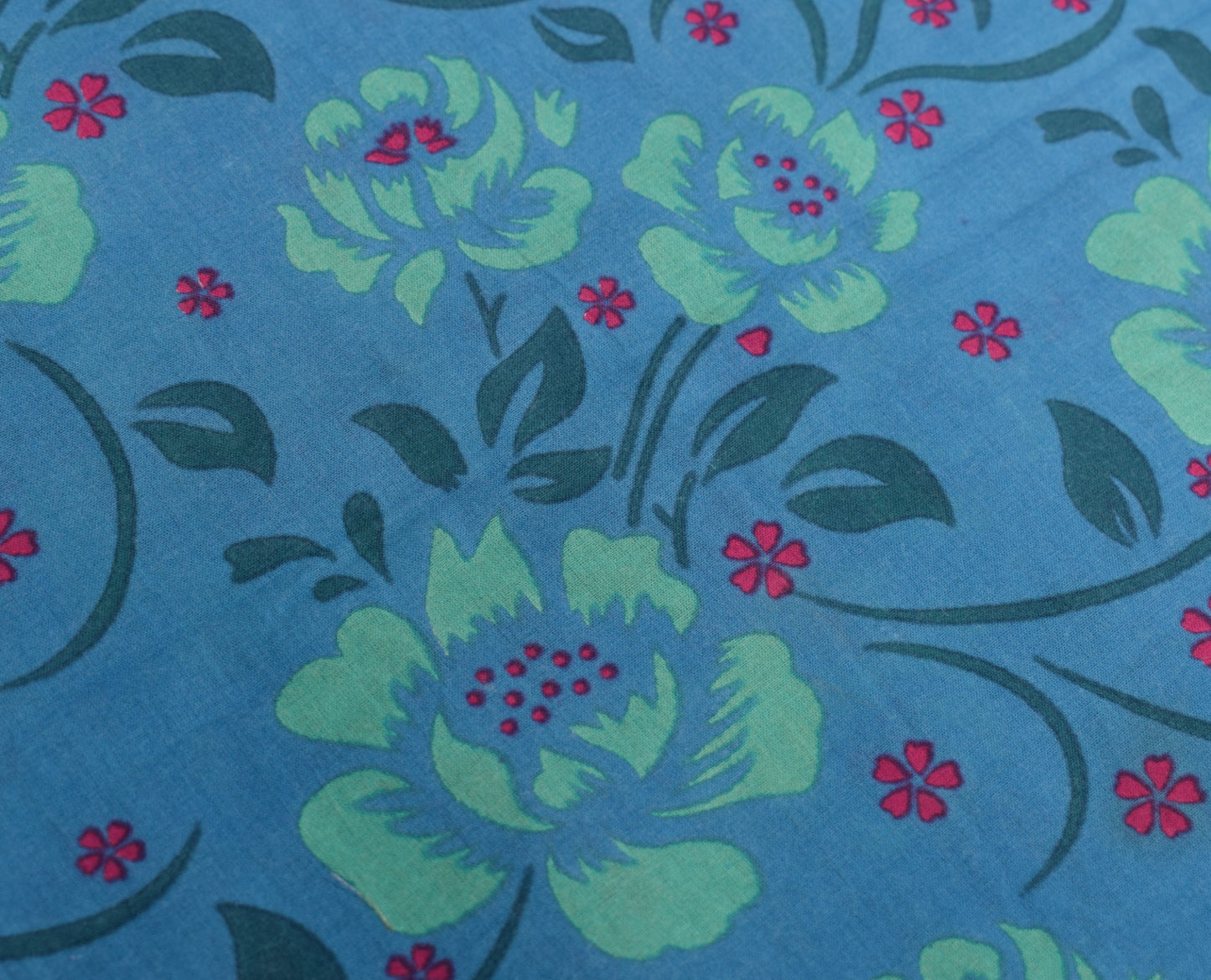 Sushila Vintage Turquoise Blue Scrap Saree PureCotton Printed Floral Sari Fabric