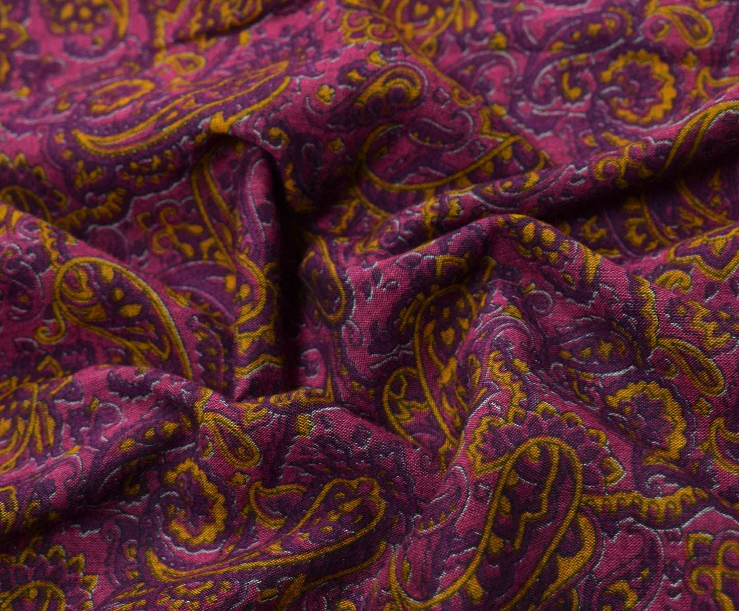 Sushila Vintage Magenta Scrap Saree Pure Cotton Printed Paisley Sari 5 YD Fabric