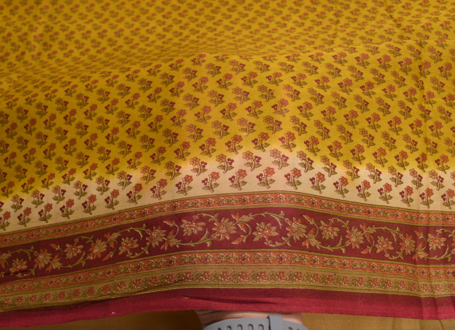 Sushila Vintage Green Floral Scrap Saree Pure Cotton Printed Remnant Sari Fabric