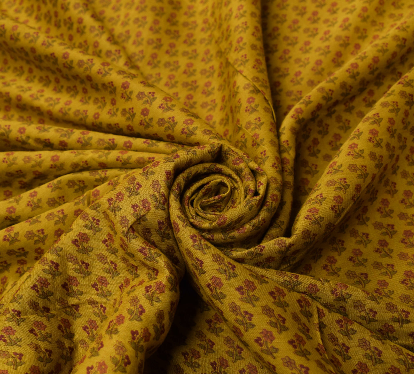 Sushila Vintage Green Floral Scrap Saree Pure Cotton Printed Remnant Sari Fabric