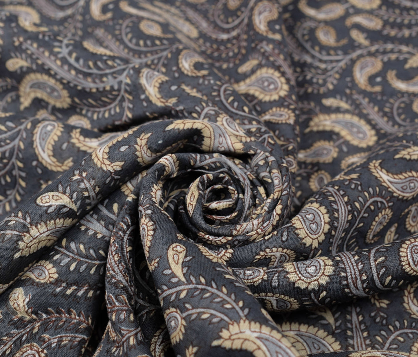 Sushila Vintage Gray Scrap Saree Pure Cotton Paisley Printed Sari Craft Fabric