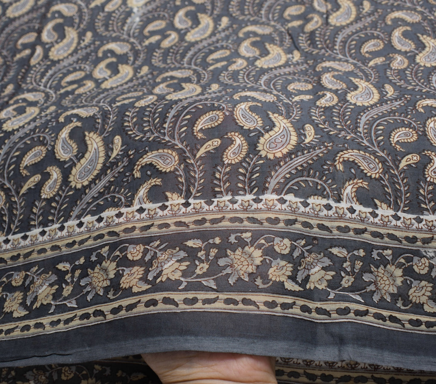 Sushila Vintage Gray Scrap Saree Pure Cotton Paisley Printed Sari Craft Fabric