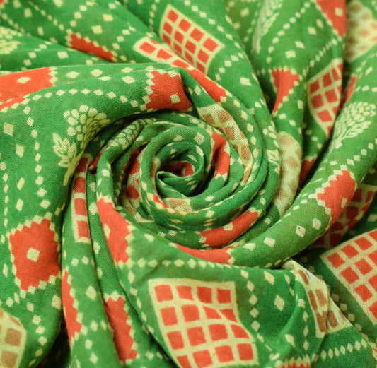 Sushila Vintage Green Scrap Saree Pure Cotton Printed Geometrical Sari Fabric