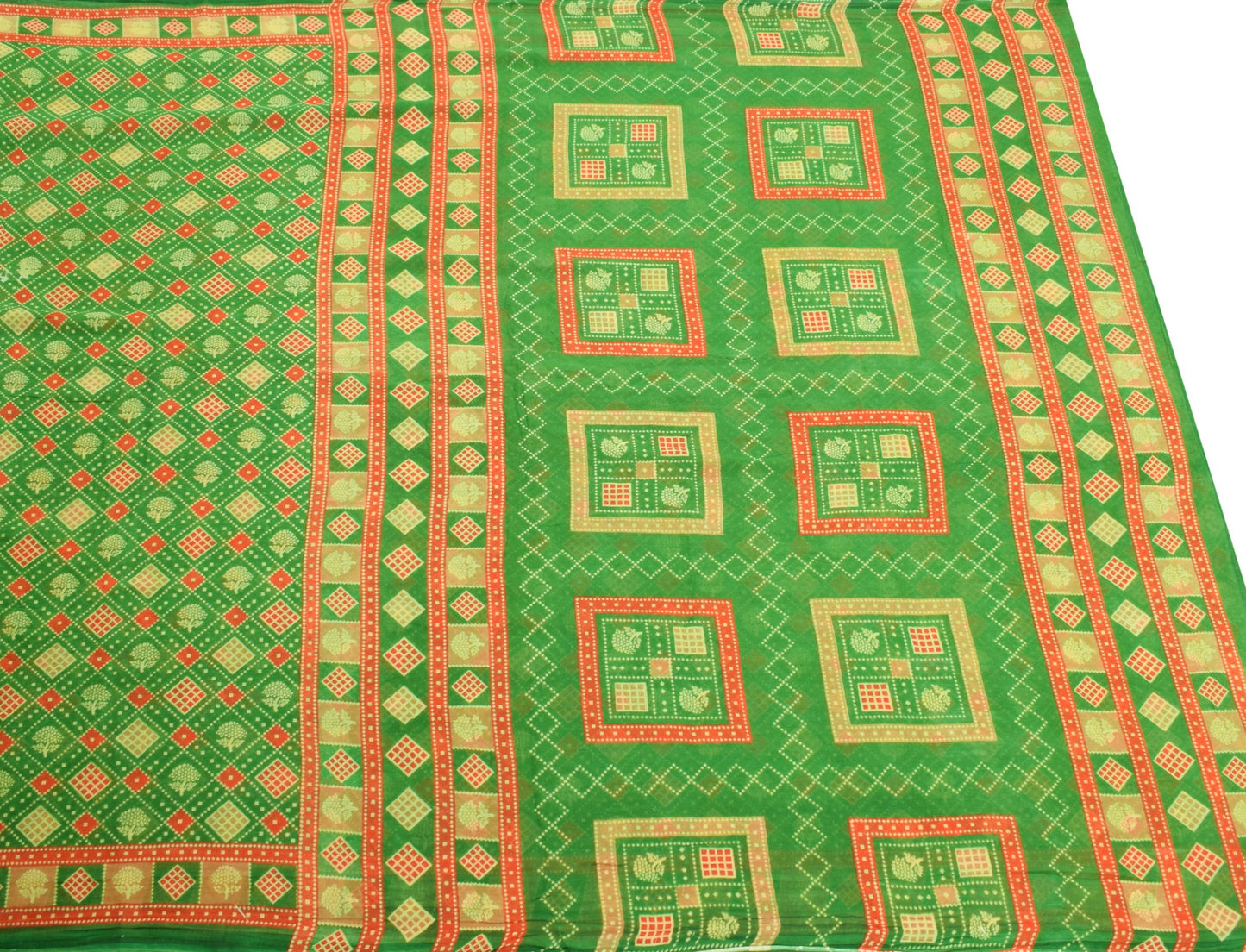 Sushila Vintage Green Scrap Saree Pure Cotton Printed Geometrical Sari Fabric