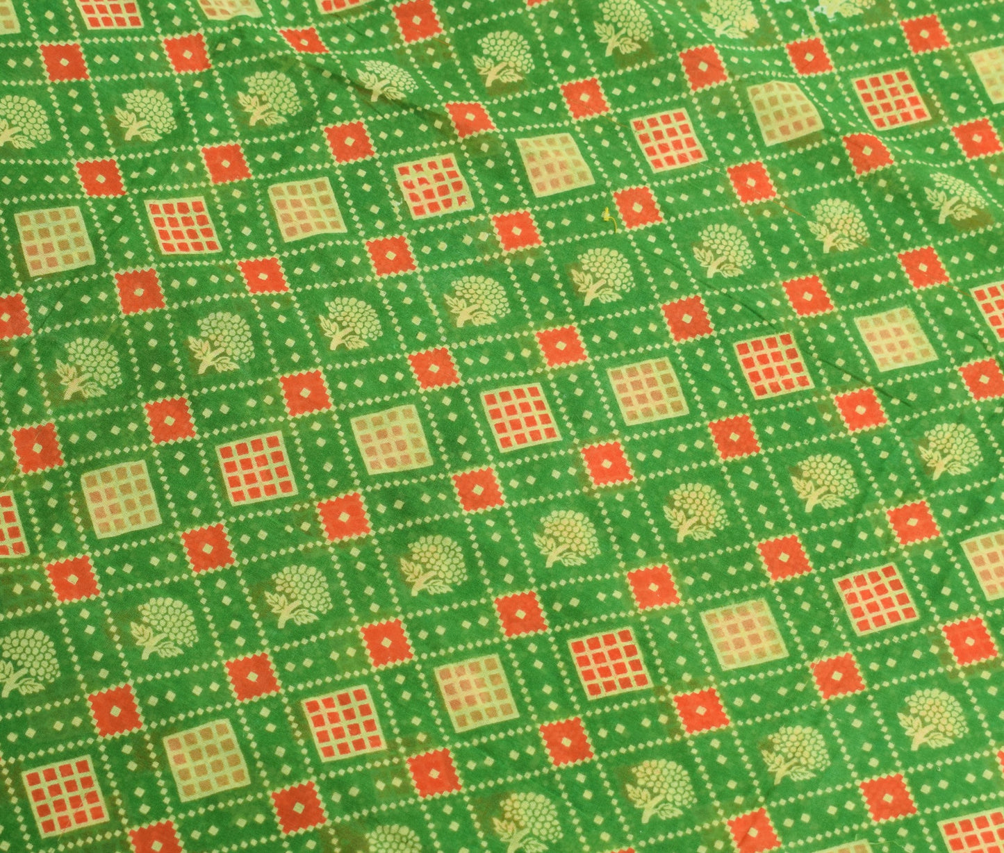 Sushila Vintage Green Scrap Saree Pure Cotton Printed Geometrical Sari Fabric