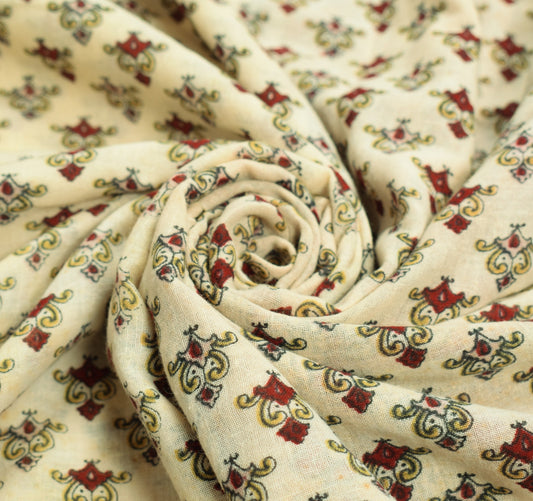 Sushila Vintage Cream Floral Scrap Saree Pure Cotton Printed Sari Craft Fabric