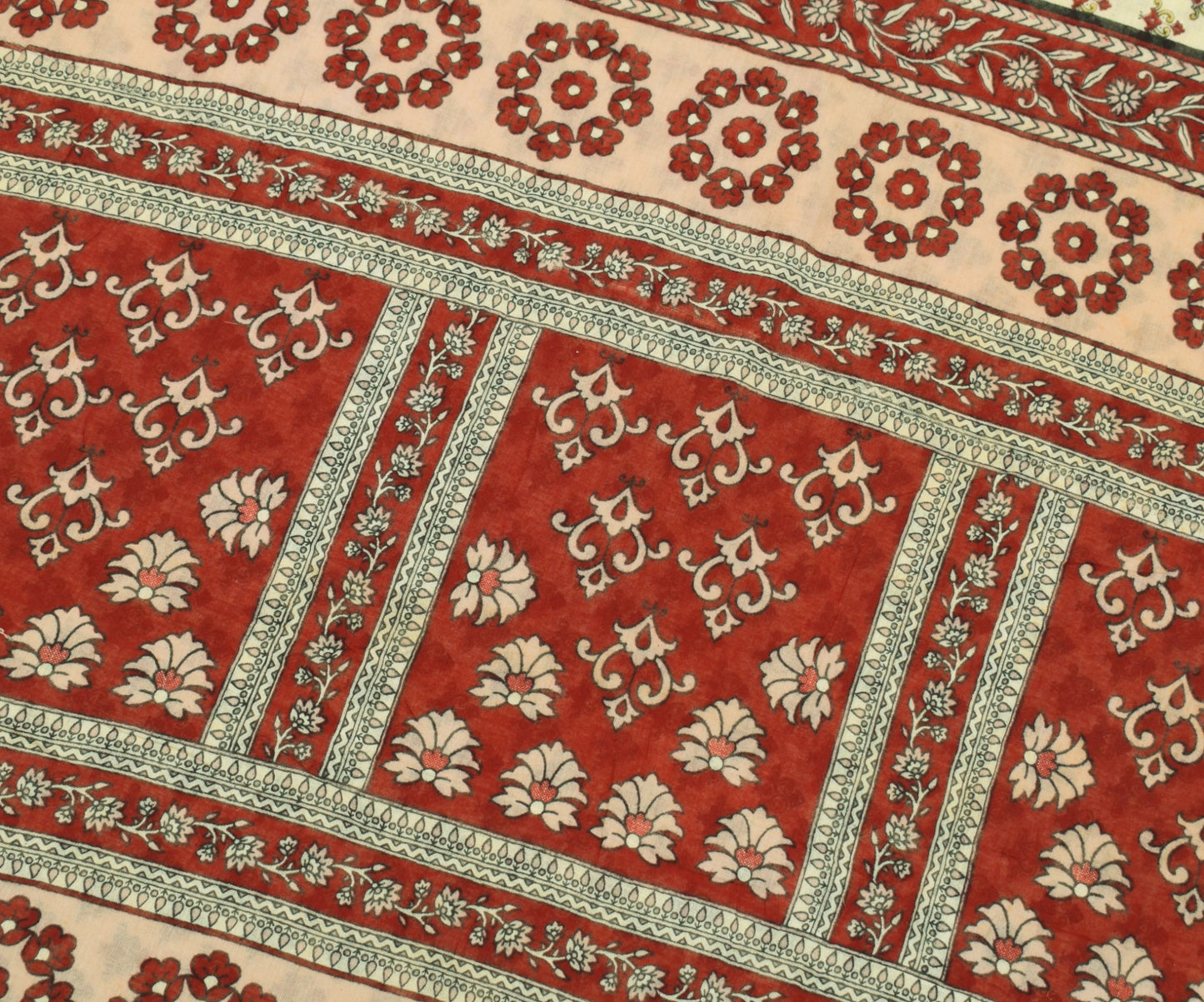 Sushila Vintage Cream Floral Scrap Saree Pure Cotton Printed Sari Craft Fabric
