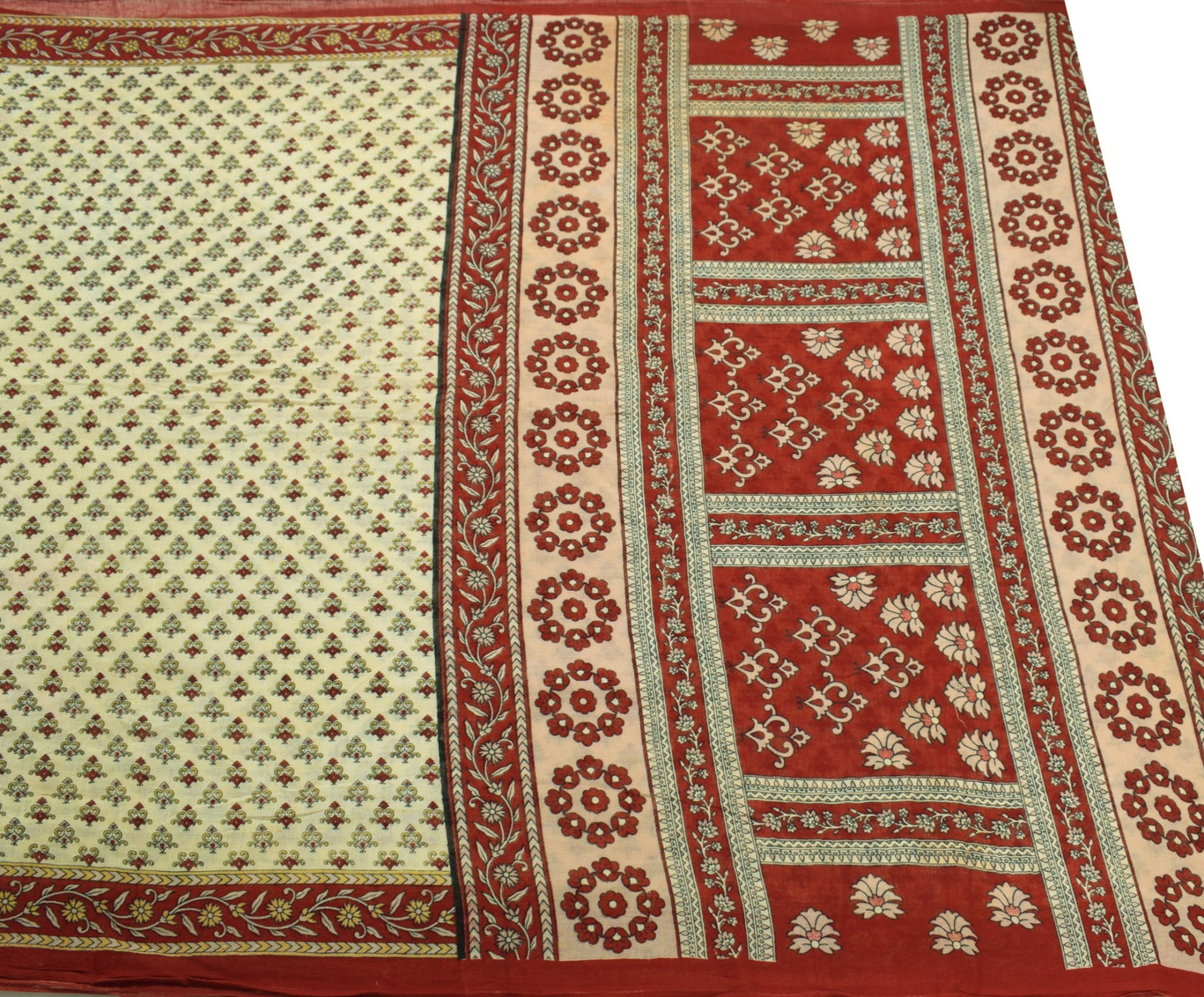 Sushila Vintage Cream Floral Scrap Saree Pure Cotton Printed Sari Craft Fabric