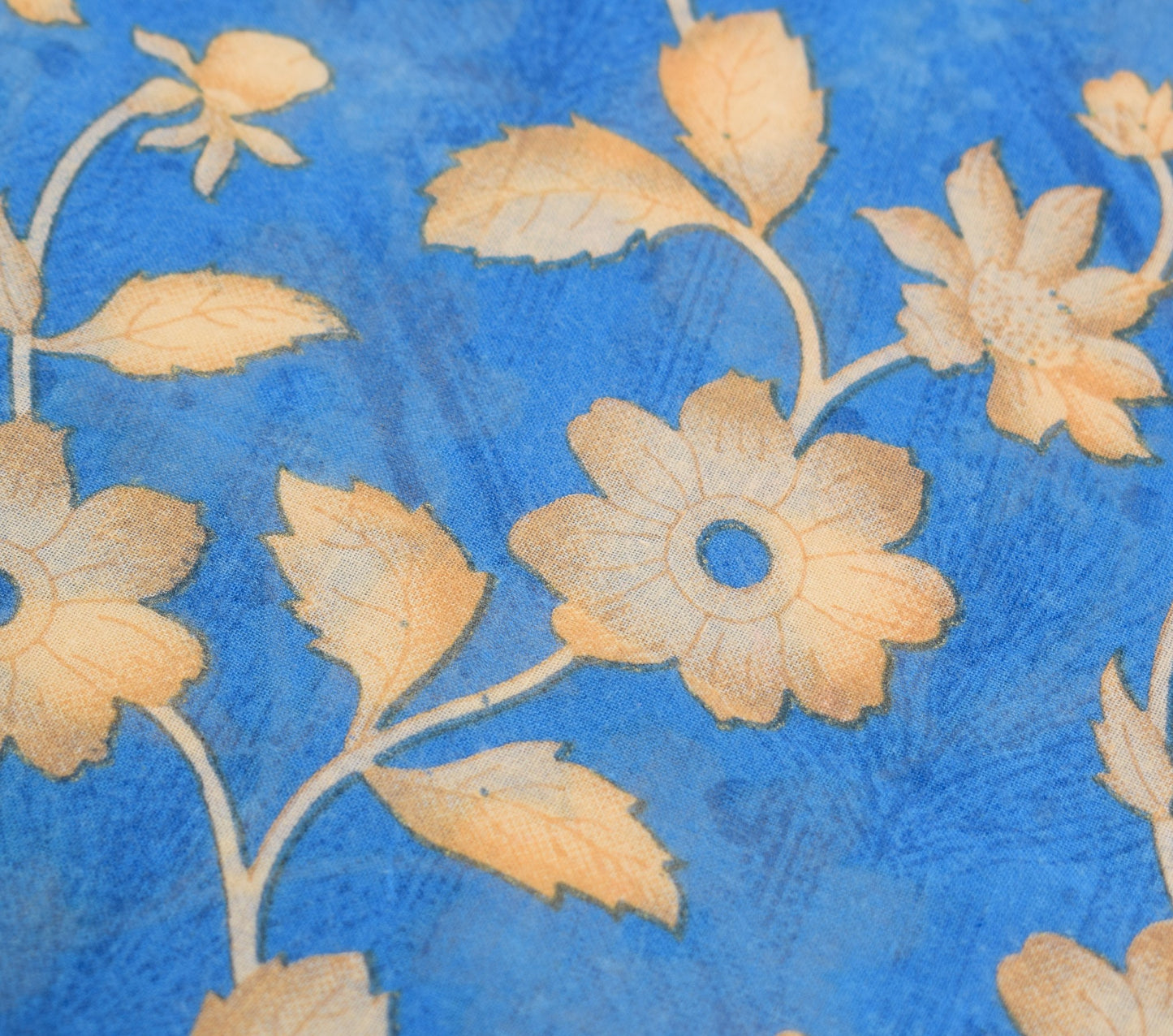 Sushila Vintage Floral Blue Scrap Saree Pure Cotton Printed Soft Sari Fabric