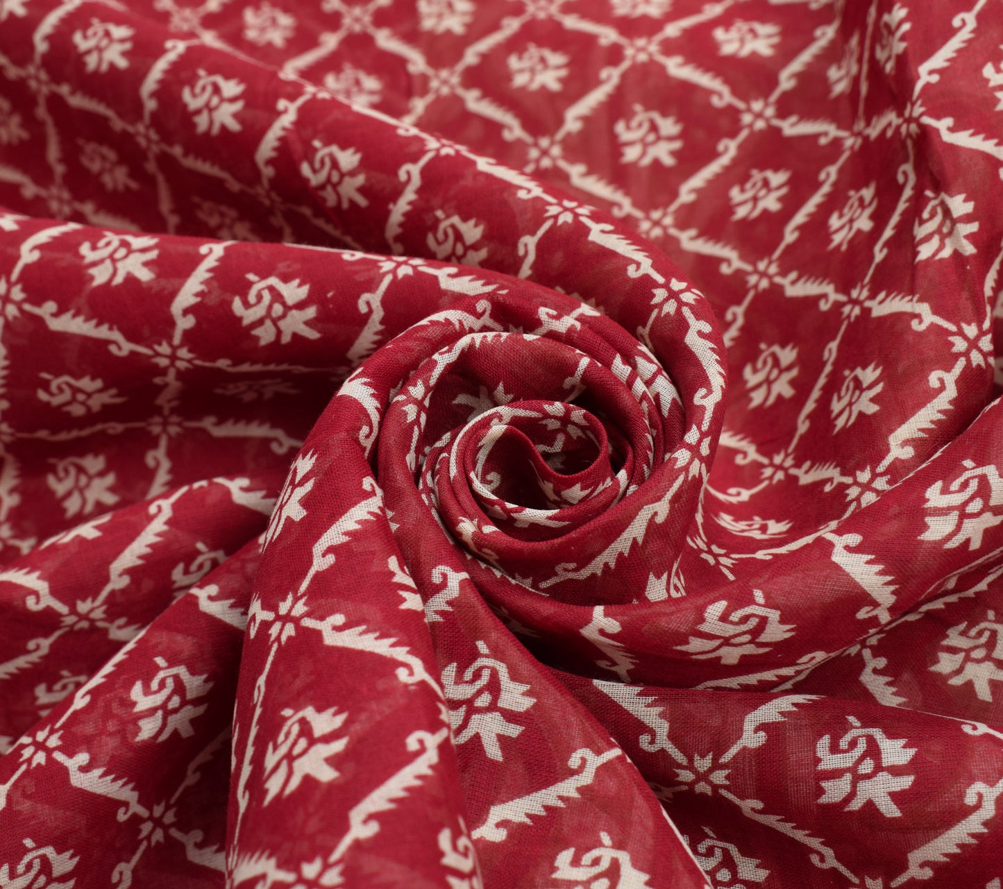 Sushila Vintage Red Floral Scrap Saree Pure Cotton Printed Sari Remnant Fabric
