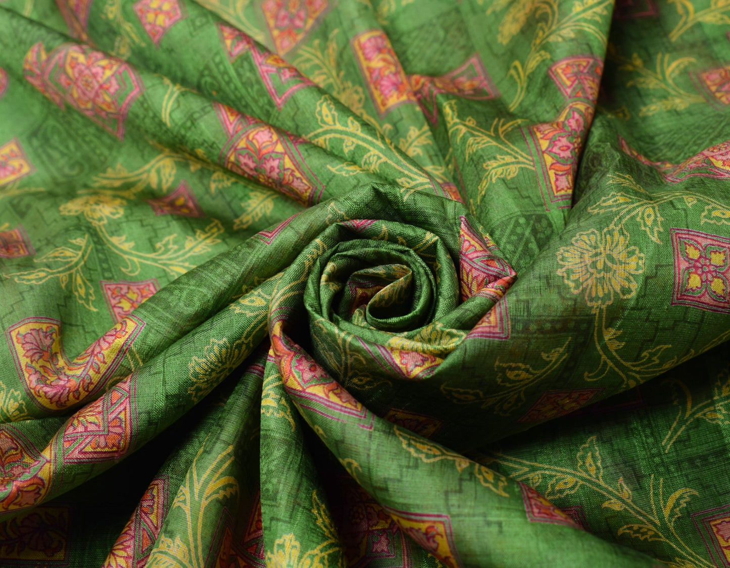 Sushila Vintage Green Floral Scrap Saree Pure Silk Printed Sari Remnant Fabric