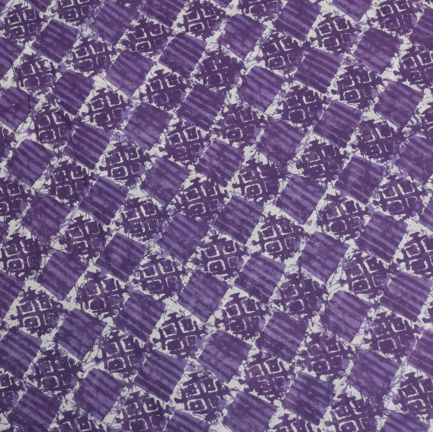 Sushila Vintage Purple Scrap Saree Geometric Pure Cotton Printed Sari Fabric