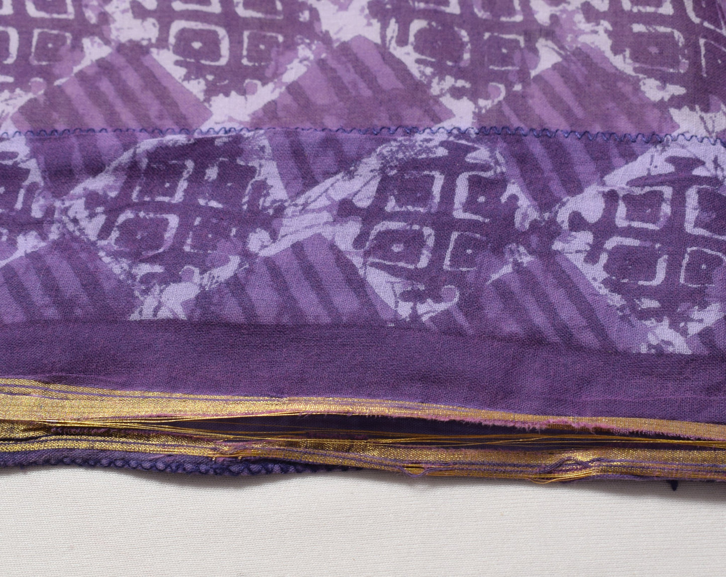 Sushila Vintage Purple Scrap Saree Geometric Pure Cotton Printed Sari Fabric