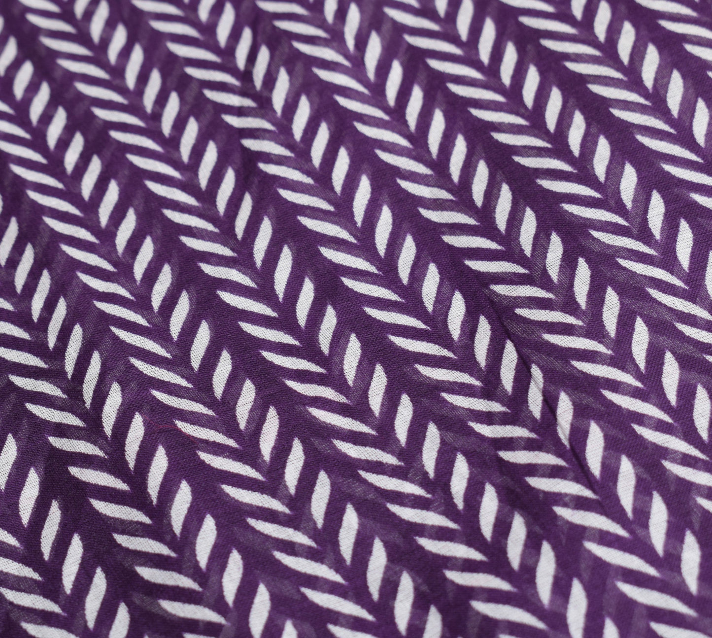 Sushila Vintage Purple Scrap Saree Pure Cotton Printed Floral Sari Craft Fabric