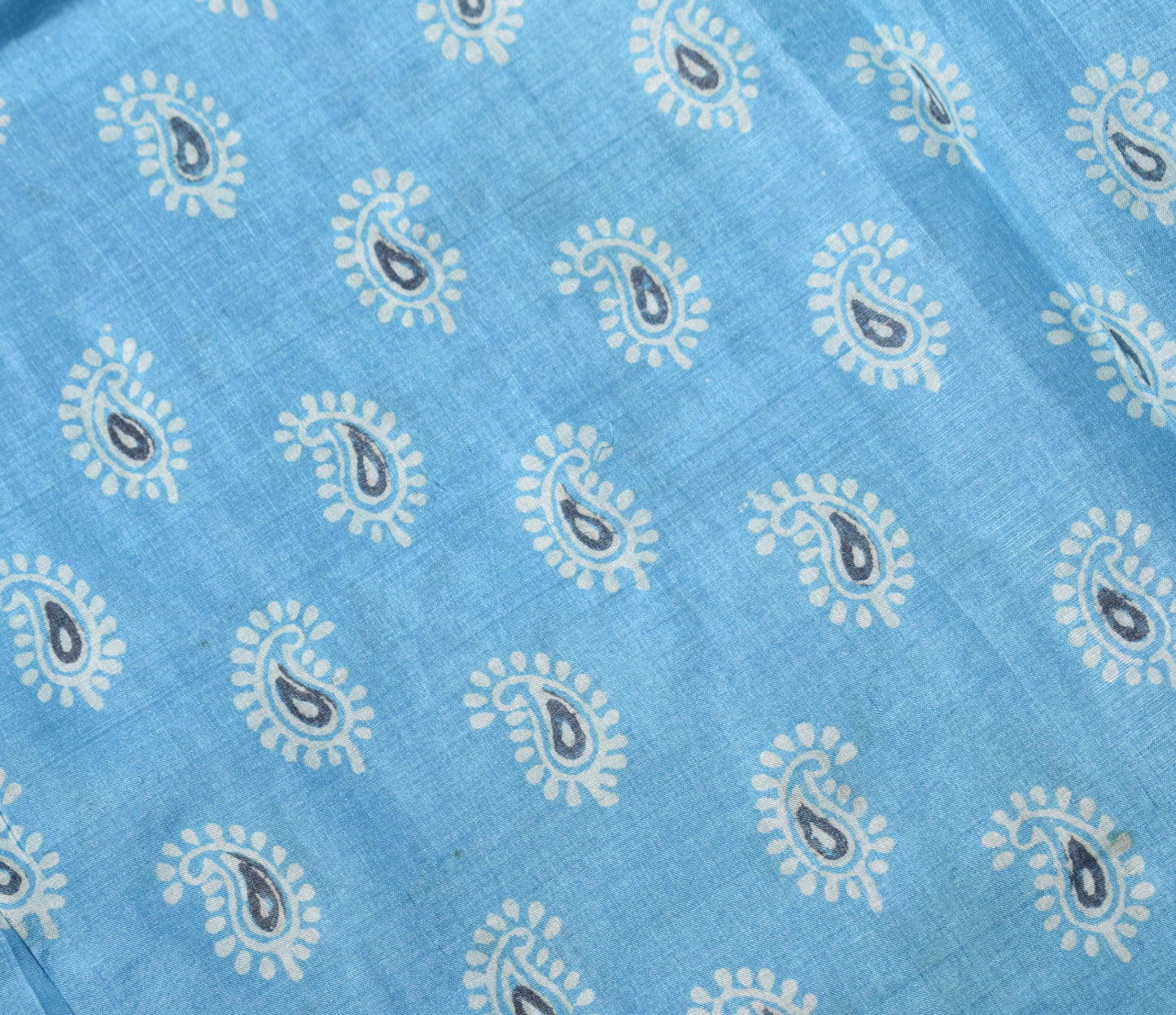 Sushila Vintage Turquoise Blue Scrap Saree Pure Silk Printed Sari Fabric