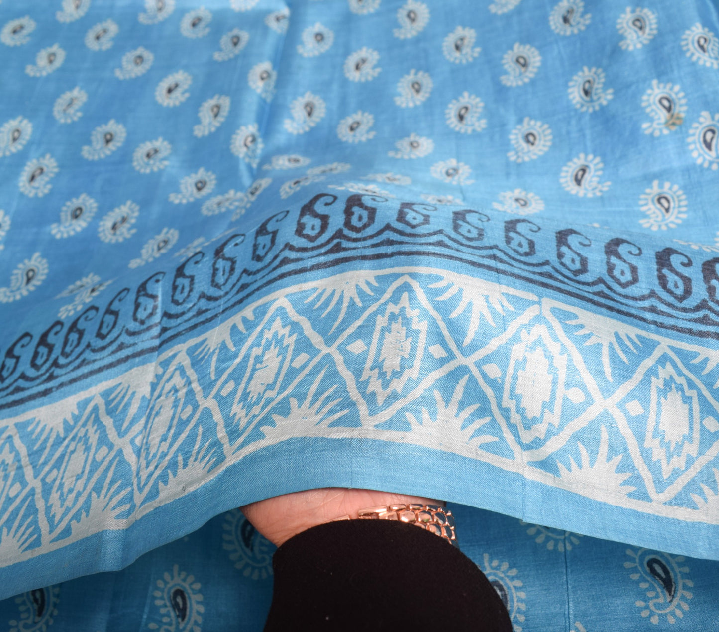Sushila Vintage Turquoise Blue Scrap Saree Pure Silk Printed Sari Fabric