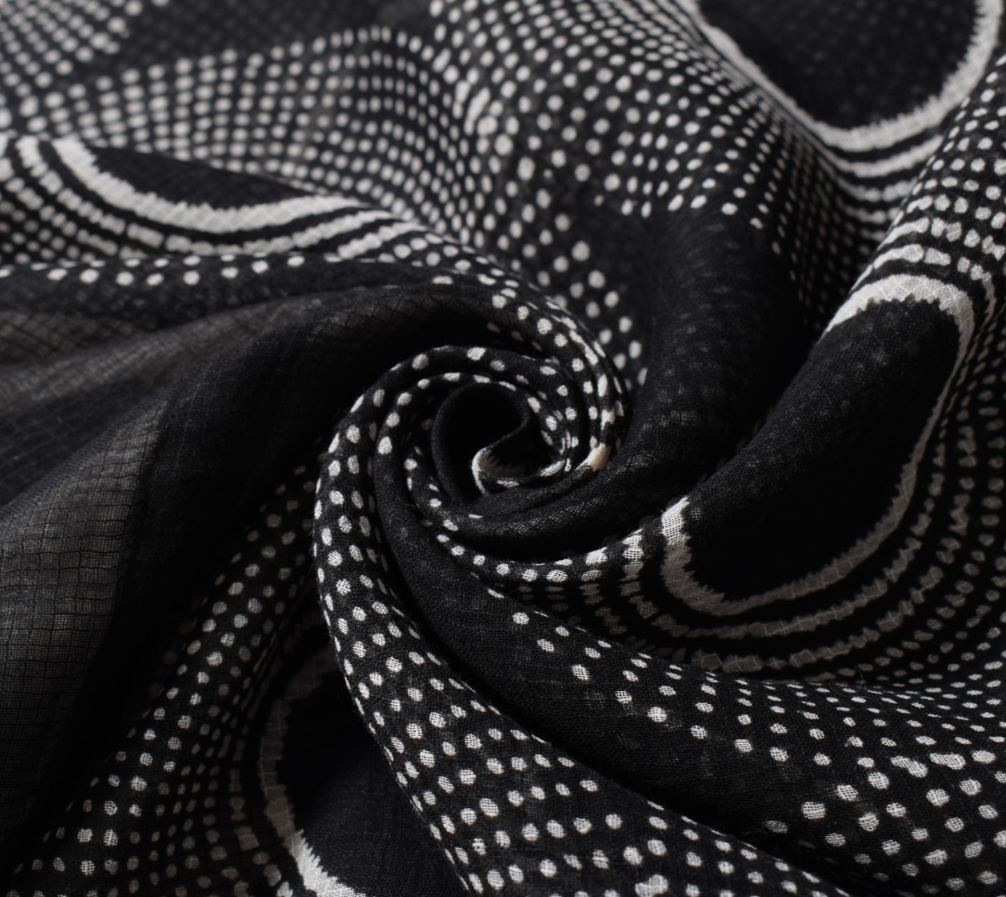 Sushila Vintage Cream & Black Scrap Saree Pure Cotton Circle Printed Sari Fabric