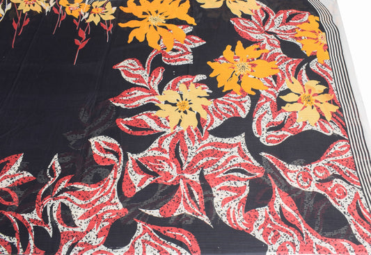 Sushila Vintage Black Scrap Saree Pure Cotton Floral Printed Sari Remanet Fabric