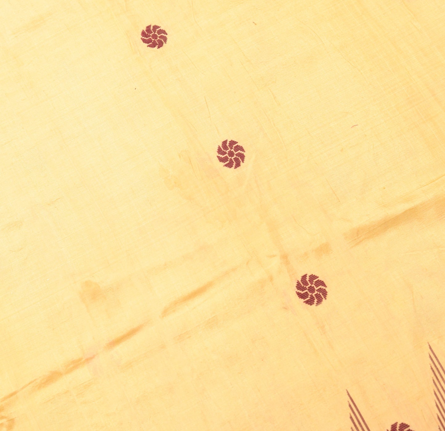 Sushila Vintage Floral Beige Sari Remnant Scrap Hand Woven PureSilk Craft Fabric